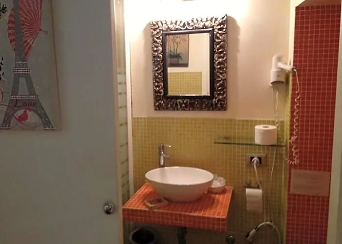 Navona First Otel
